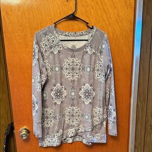 St. John's Bay Gray Patterned Crew Neck Sweater